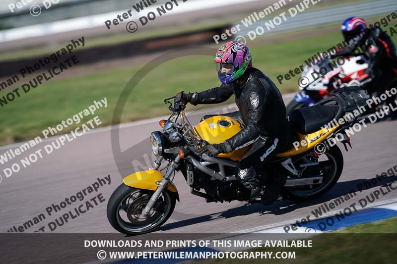 Rockingham no limits trackday;enduro digital images;event digital images;eventdigitalimages;no limits trackdays;peter wileman photography;racing digital images;rockingham raceway northamptonshire;rockingham trackday photographs;trackday digital images;trackday photos